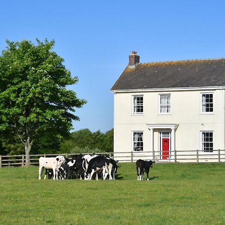 Glascoed Farmhouse Carmarthen Exterior photo